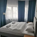 Lezzet Pg &turkishrestaurant Bed & Breakfast 4*