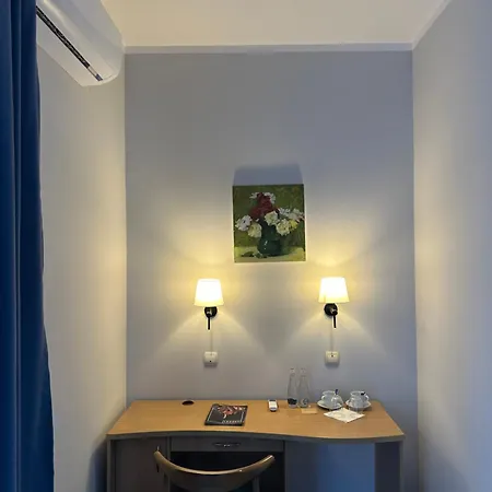 Lezzet Goscinny & Turkishrestaurant Bed and breakfast Varsovia