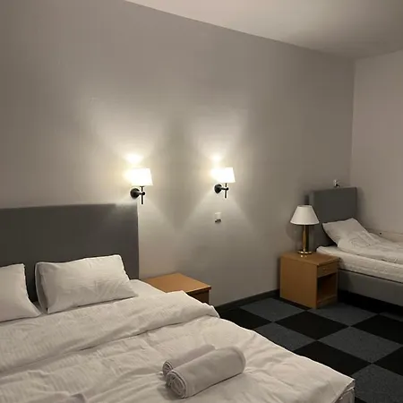 Lezzet Pg &turkishrestaurant فندق مبيت وإفطار وارسو