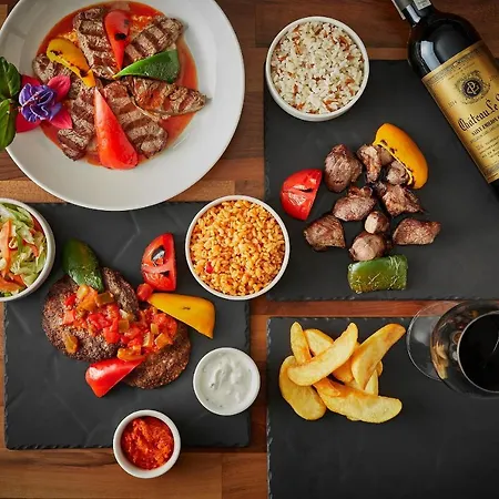 Lezzet Pg &turkishrestaurant 4* Varsovia