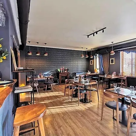 Lezzet Pg &turkishrestaurant Bed and breakfast 4*