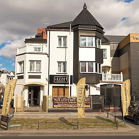 Bed and breakfast Lezzet Pg &turkishrestaurant