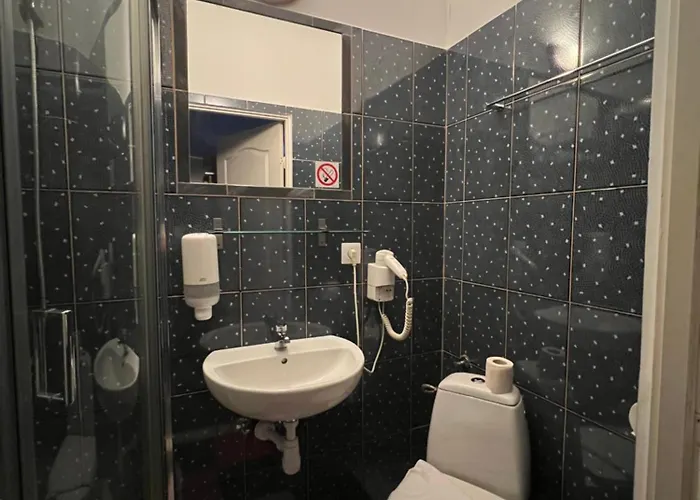 Lezzet Pg &turkishrestaurant Bed & Breakfast 4*